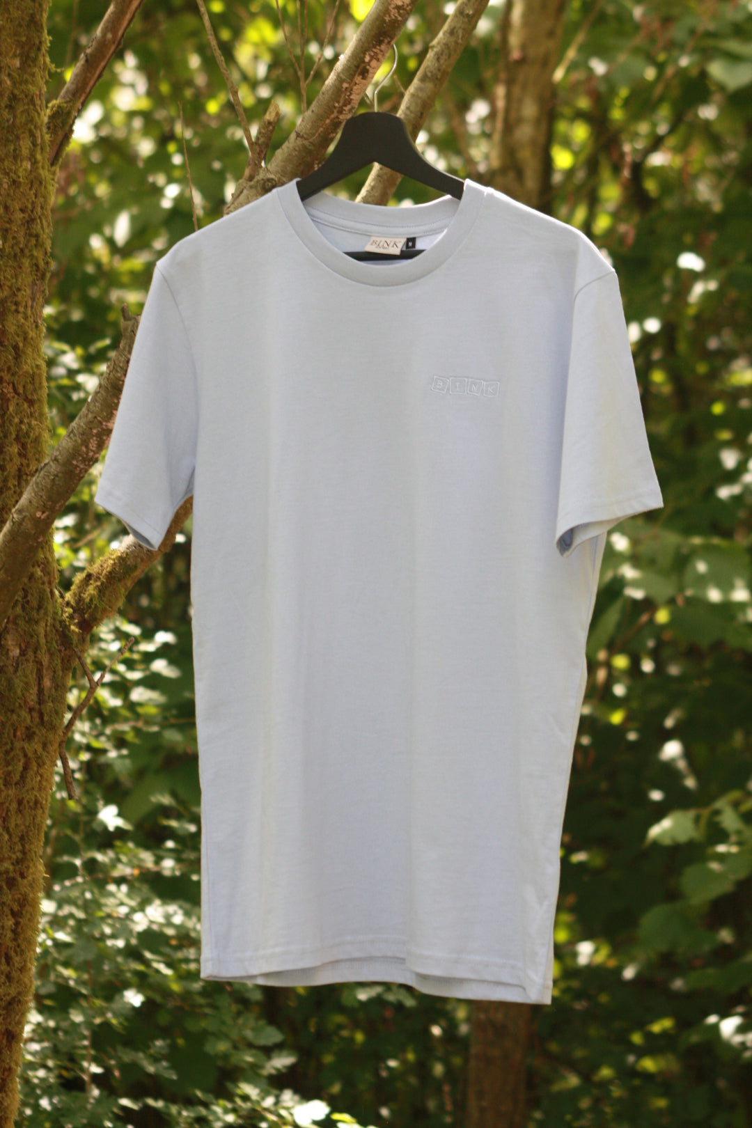 Classic tee powder