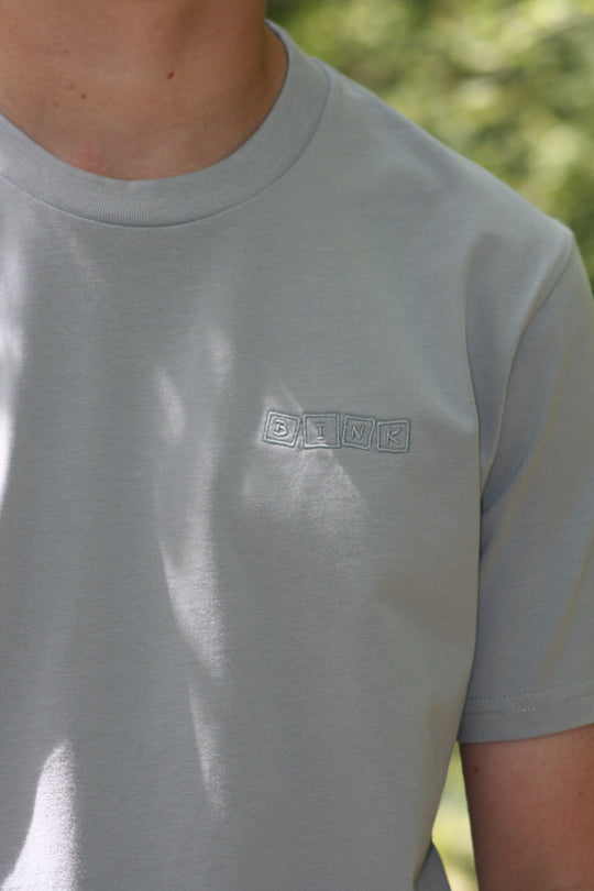Classic tee smoke