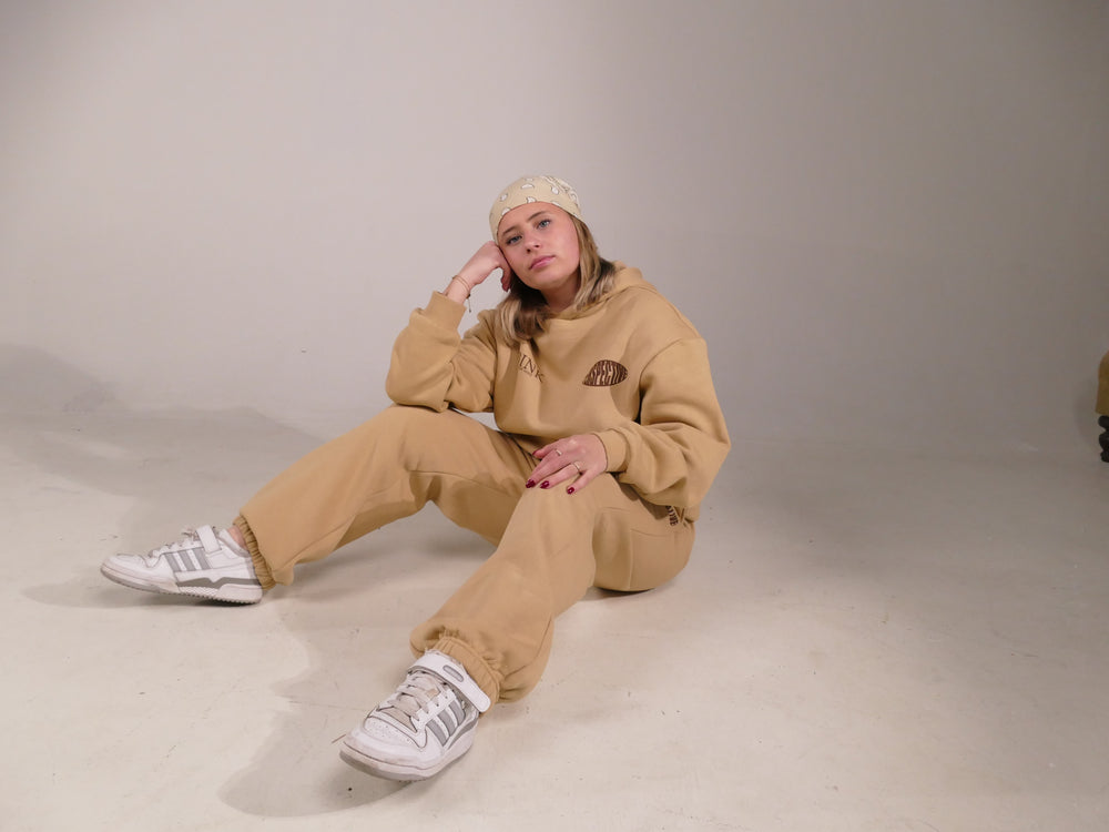 Hoodie + Jogger NEW WAVE